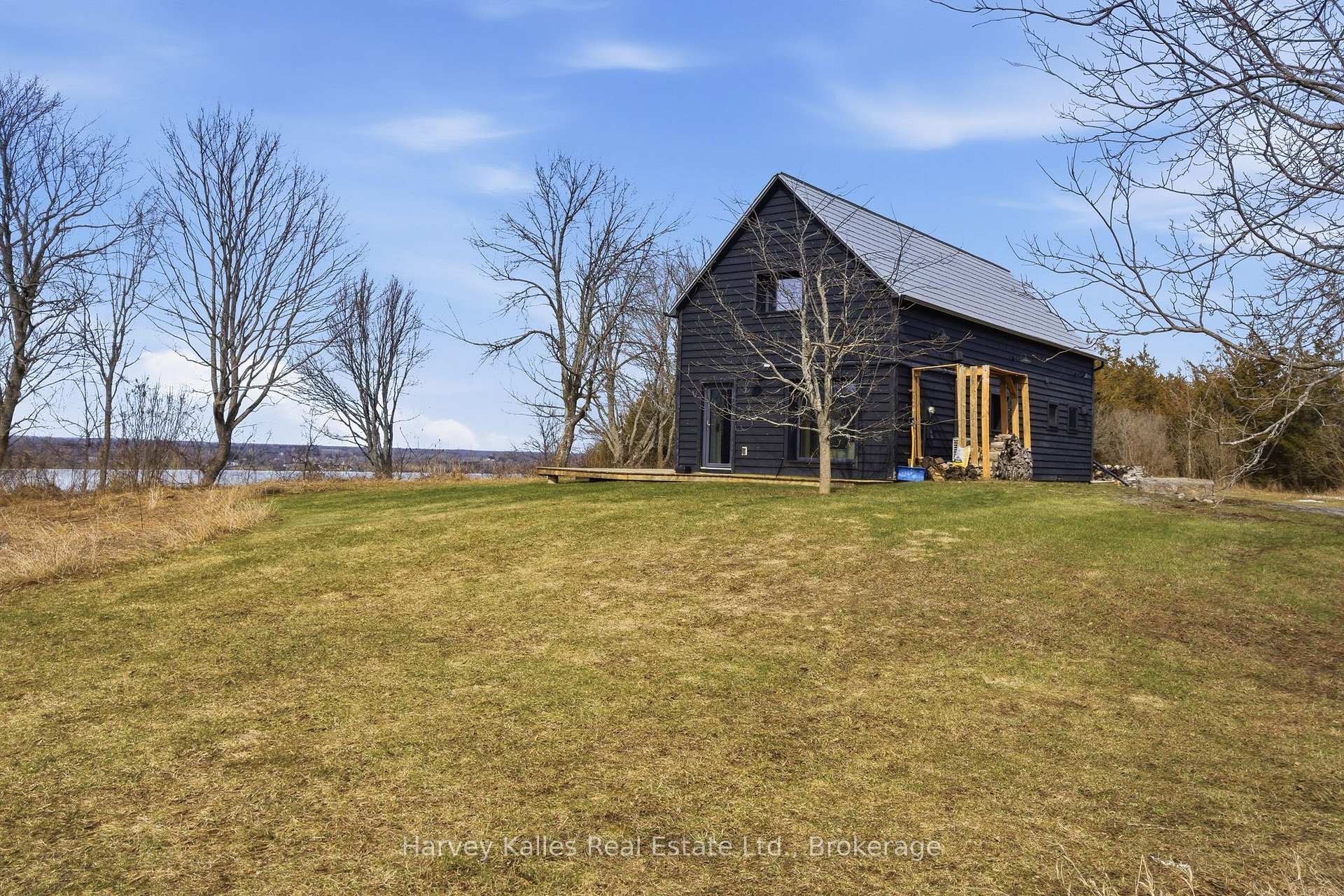 Photo 3 of 2175 County Road 7, Prince Edward County, North Marysburg Ward — HOMEH