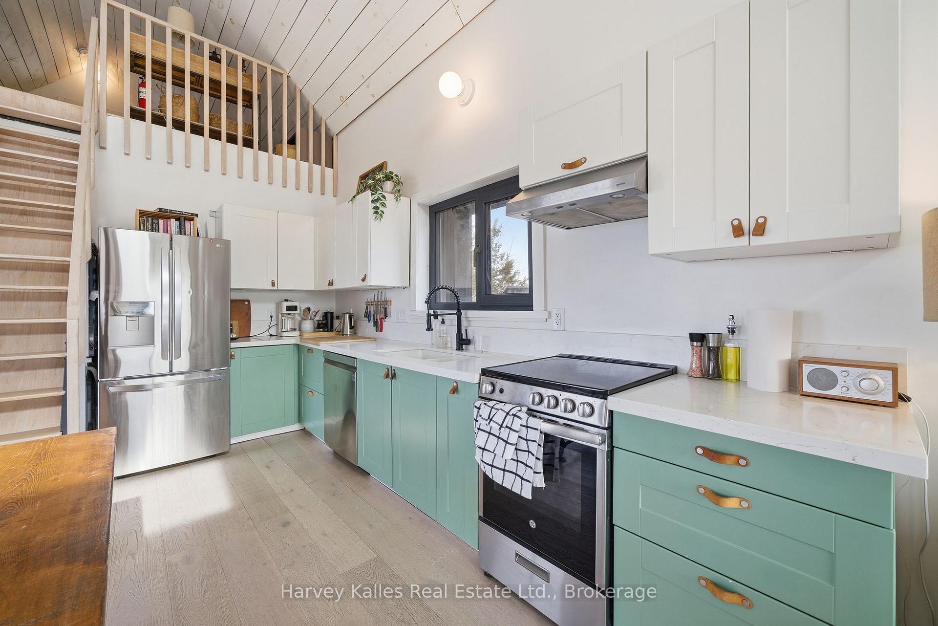 Photo 12 of 2175 County Road 7, Prince Edward County, North Marysburg Ward — HOMEH