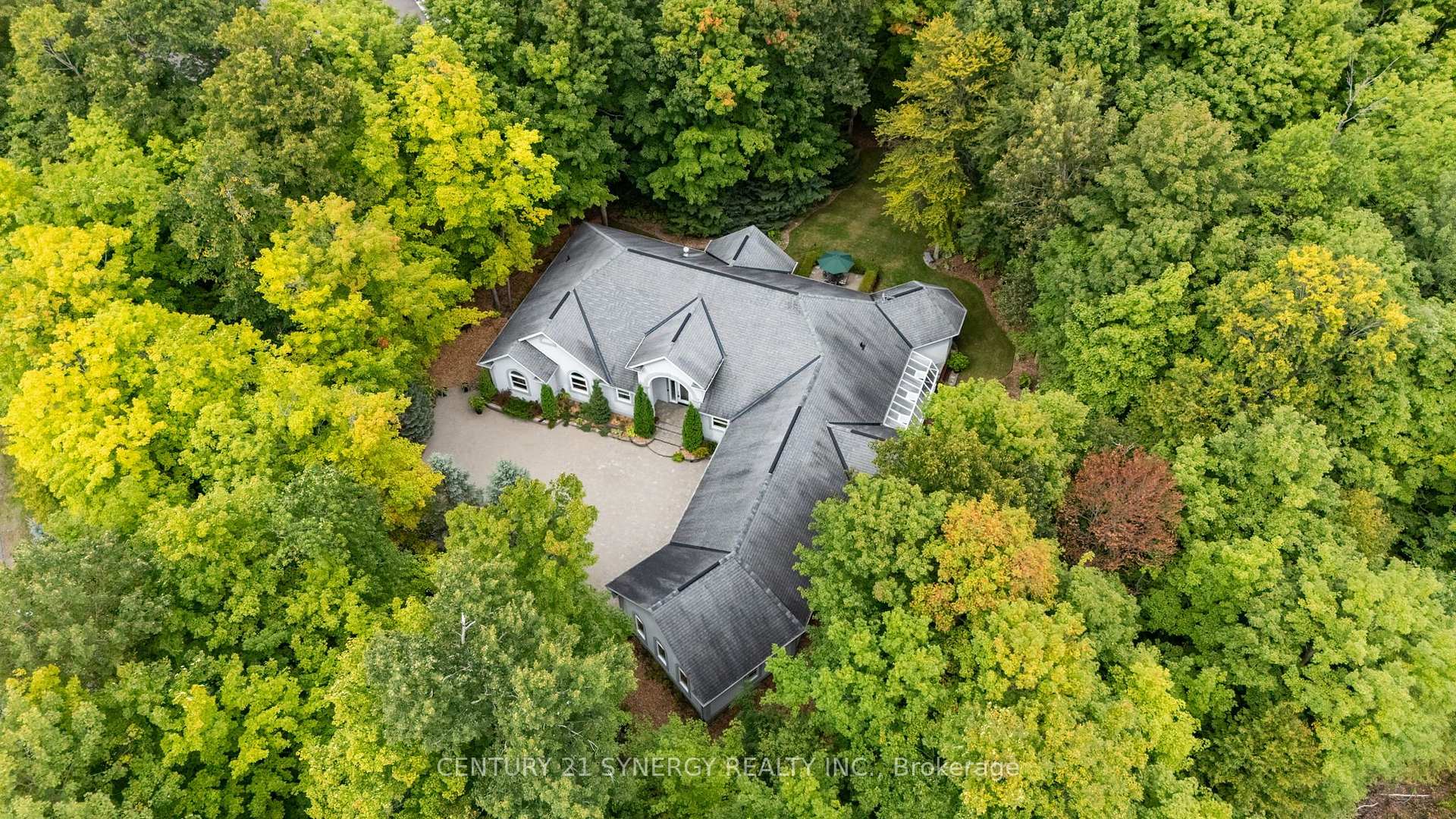 Photo 2 of 5732 Queenscourt Crescent, Ottawa, Manotick East to Manotick Station — HOMEH