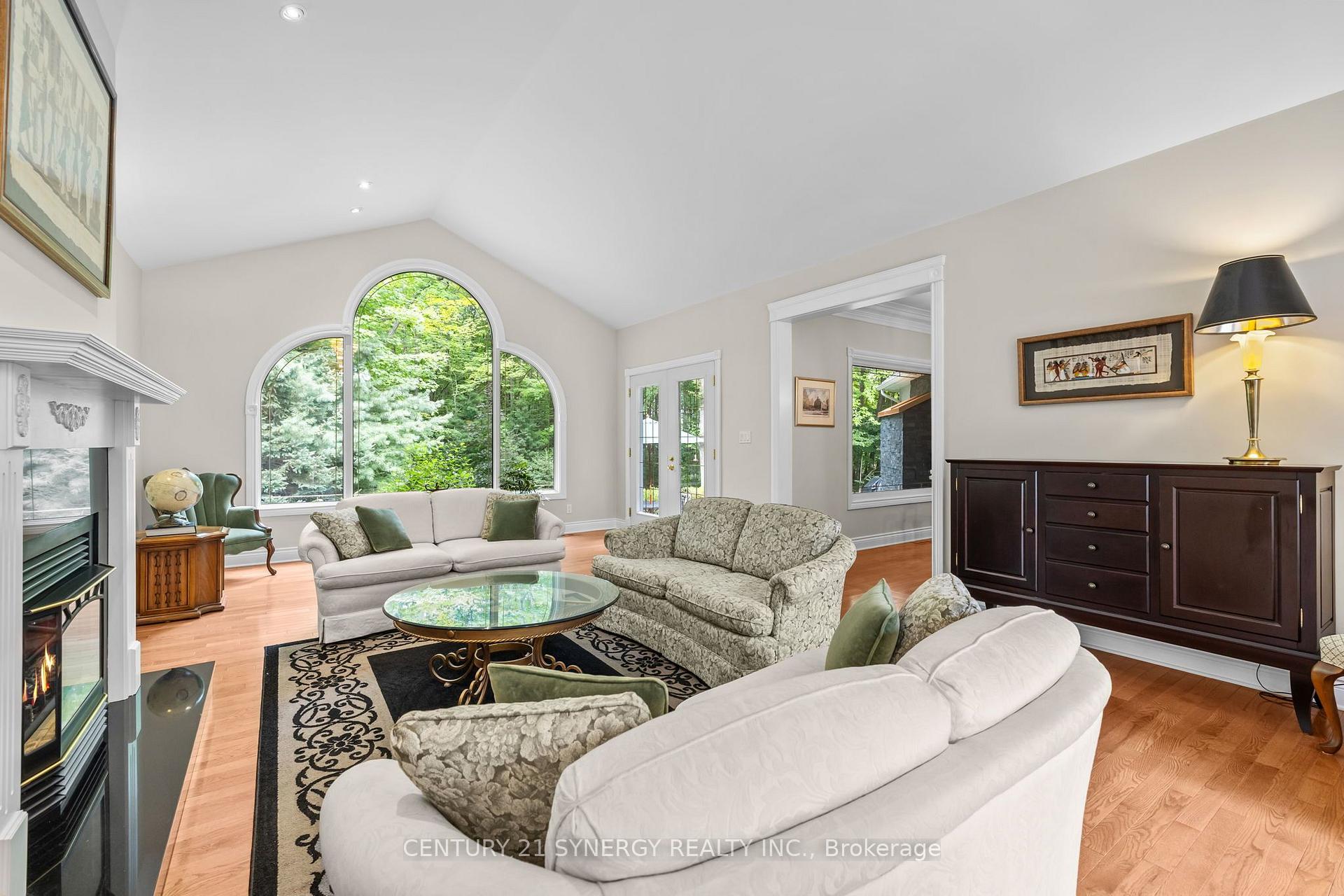 Photo 18 of 5732 Queenscourt Crescent, Ottawa, Manotick East to Manotick Station — HOMEH