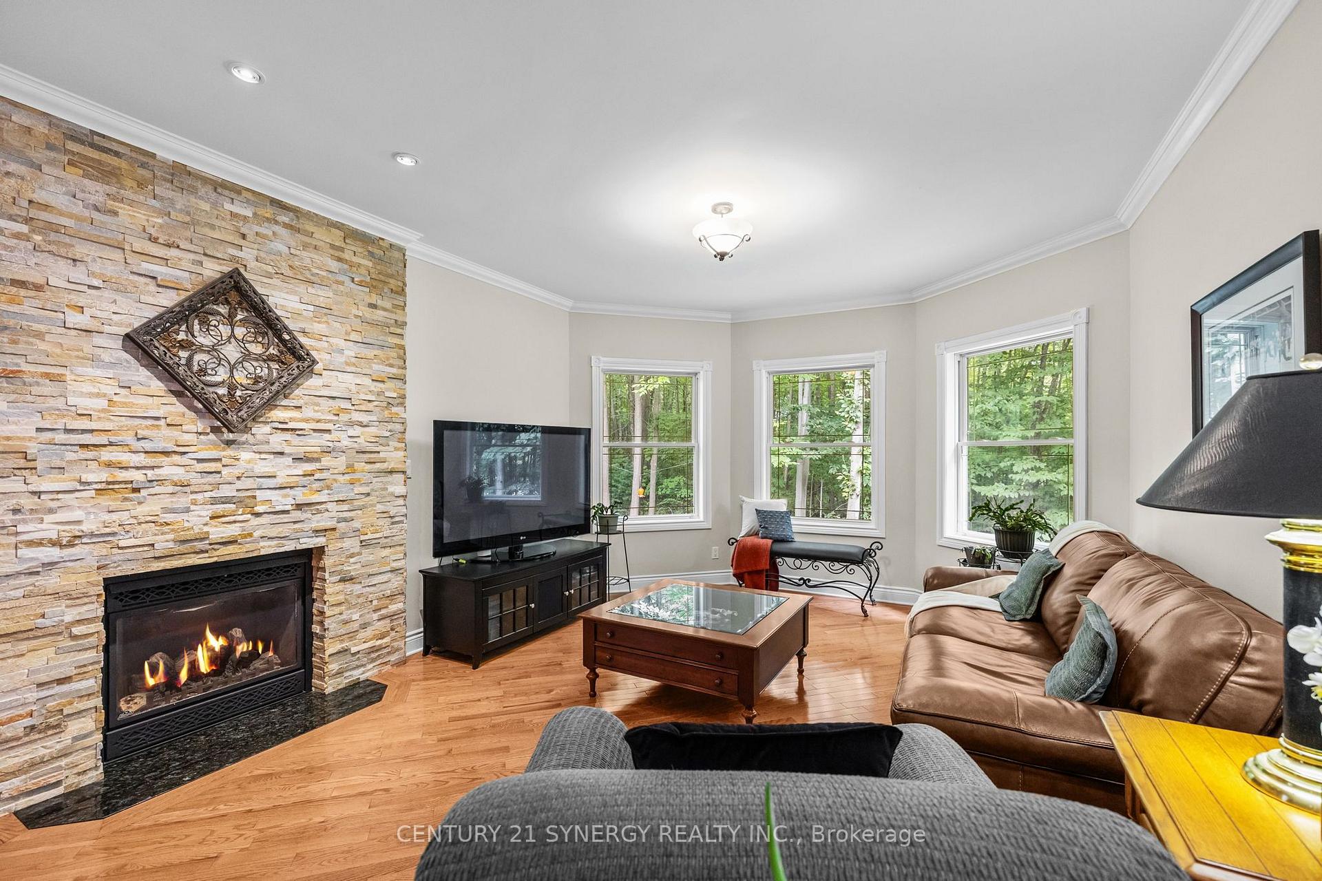 Photo 14 of 5732 Queenscourt Crescent, Ottawa, Manotick East to Manotick Station — HOMEH