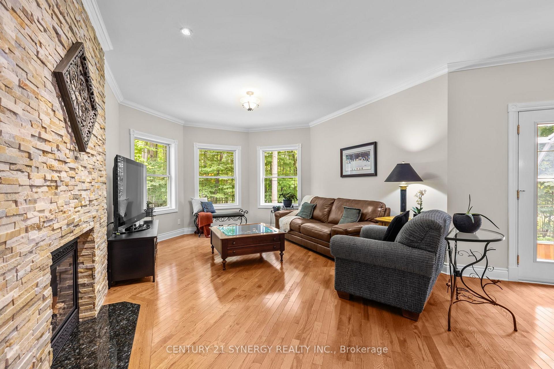 Photo 33 of 5732 Queenscourt Crescent, Ottawa, Manotick East to Manotick Station — HOMEH