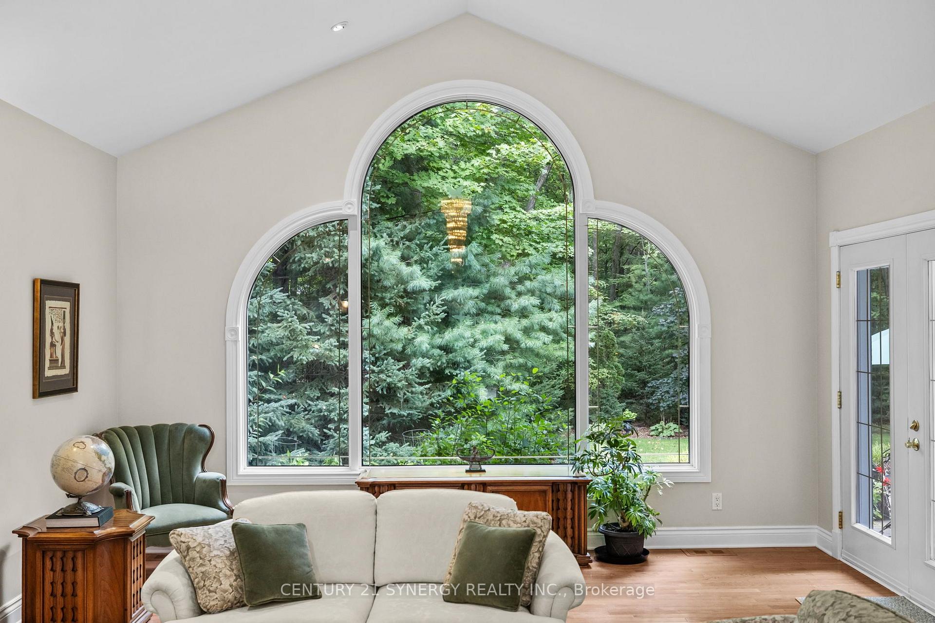 Photo 20 of 5732 Queenscourt Crescent, Ottawa, Manotick East to Manotick Station — HOMEH