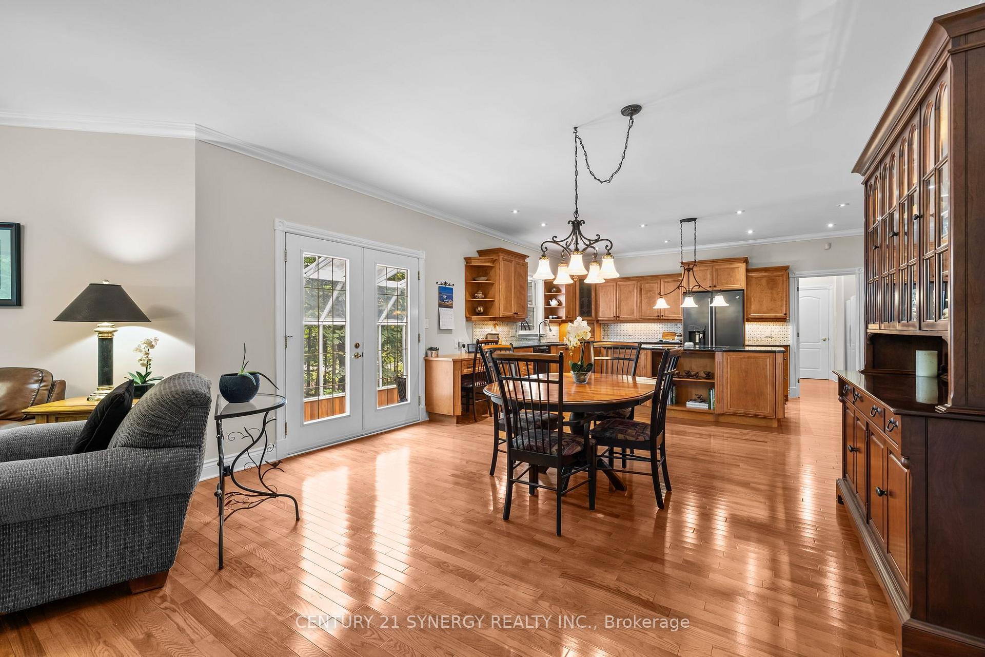 Photo 15 of 5732 Queenscourt Crescent, Ottawa, Manotick East to Manotick Station — HOMEH