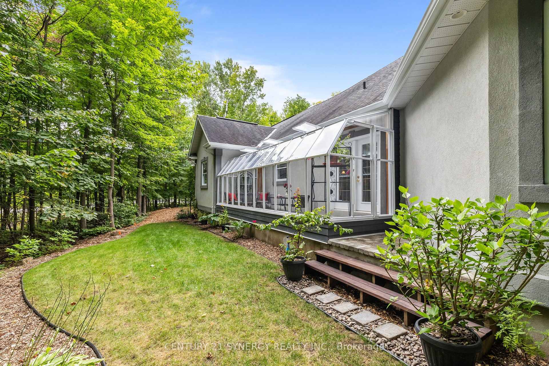 Photo 52 of 5732 Queenscourt Crescent, Ottawa, Manotick East to Manotick Station — HOMEH