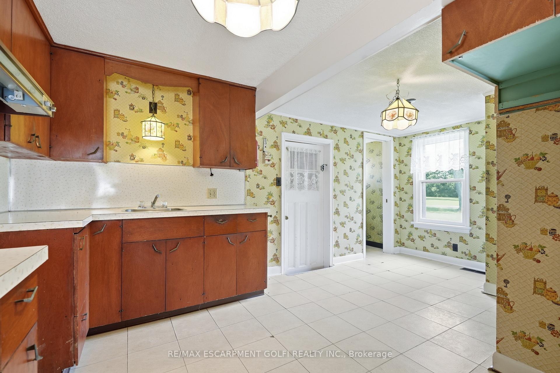 Photo 11 of 82813 Metler Road, Wainfleet, Marshville/Winger — HOMEH