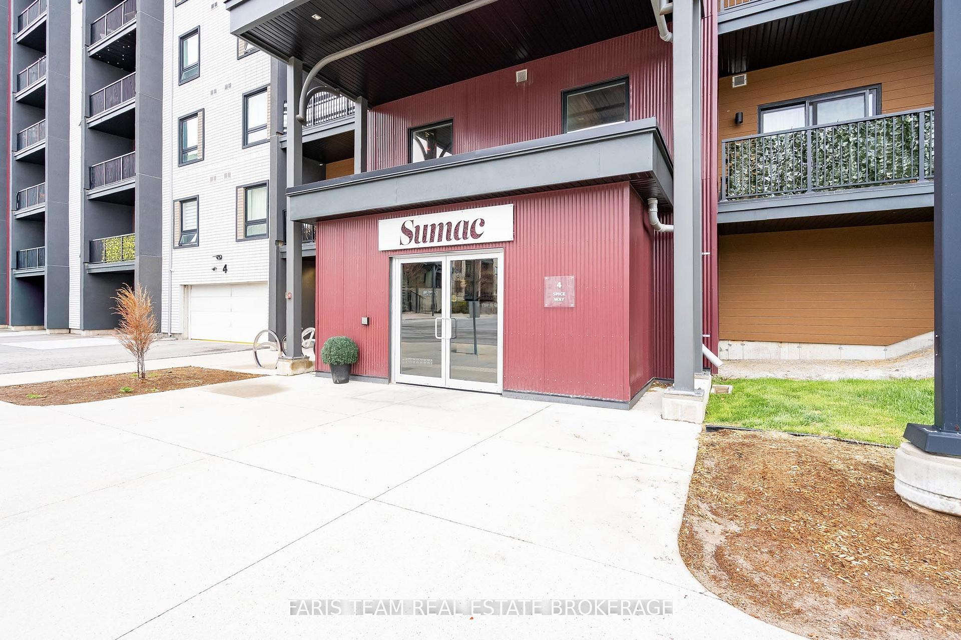 Photo 4 of Unit 402, 4 Spice Way, Barrie, Rural Barrie Southeast — HOMEH