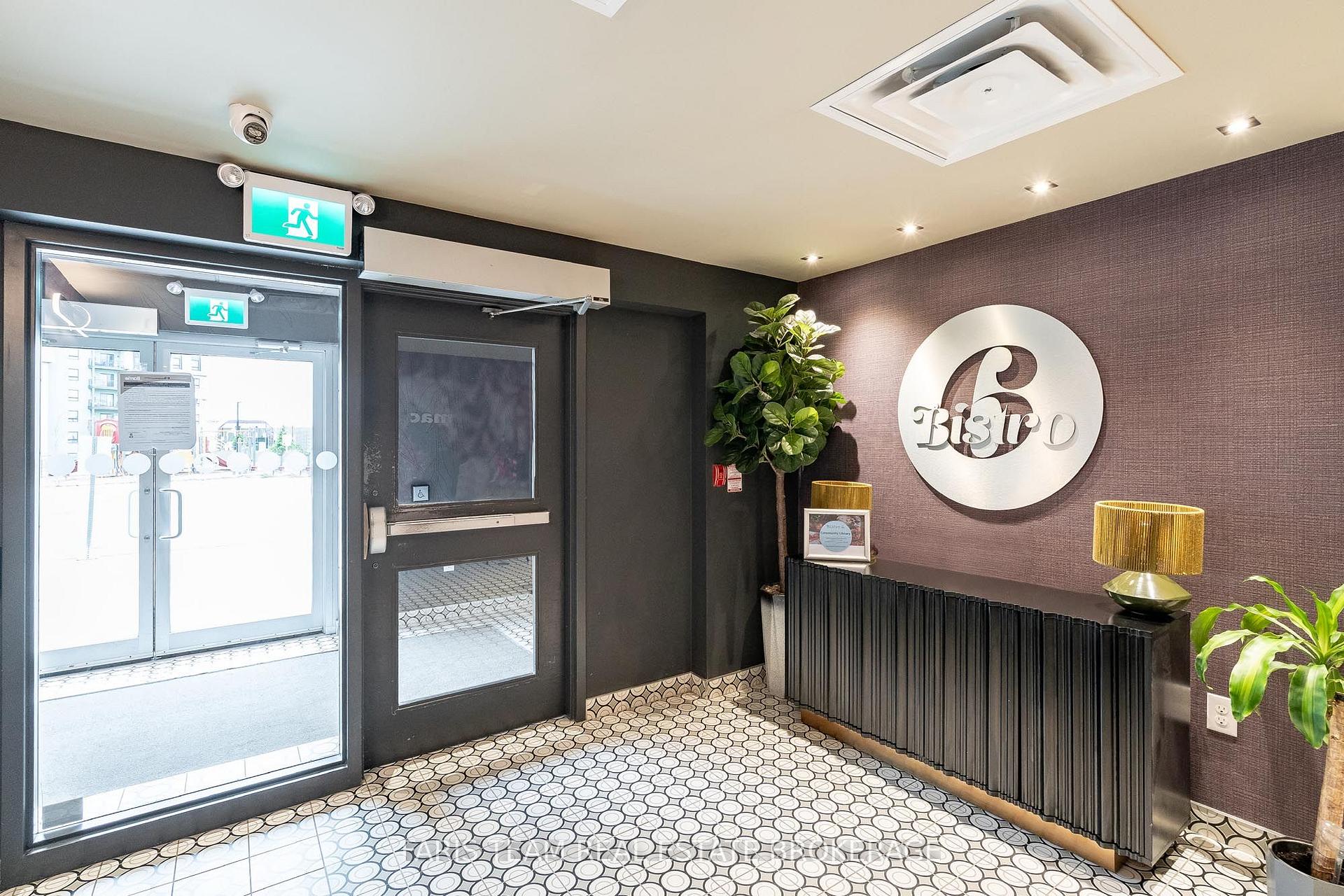 Photo 5 of Unit 402, 4 Spice Way, Barrie, Rural Barrie Southeast — HOMEH