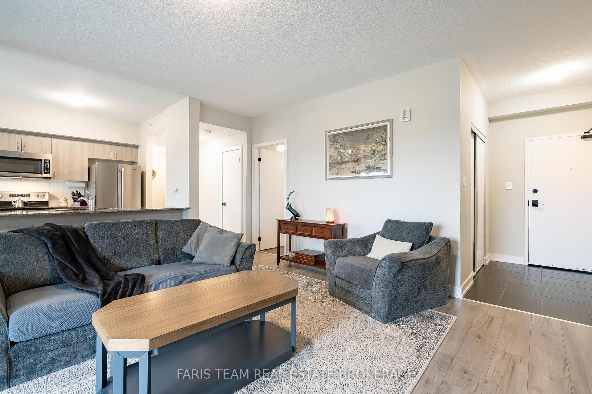 Photo 16 of Unit 402, 4 Spice Way, Barrie, Rural Barrie Southeast — HOMEH