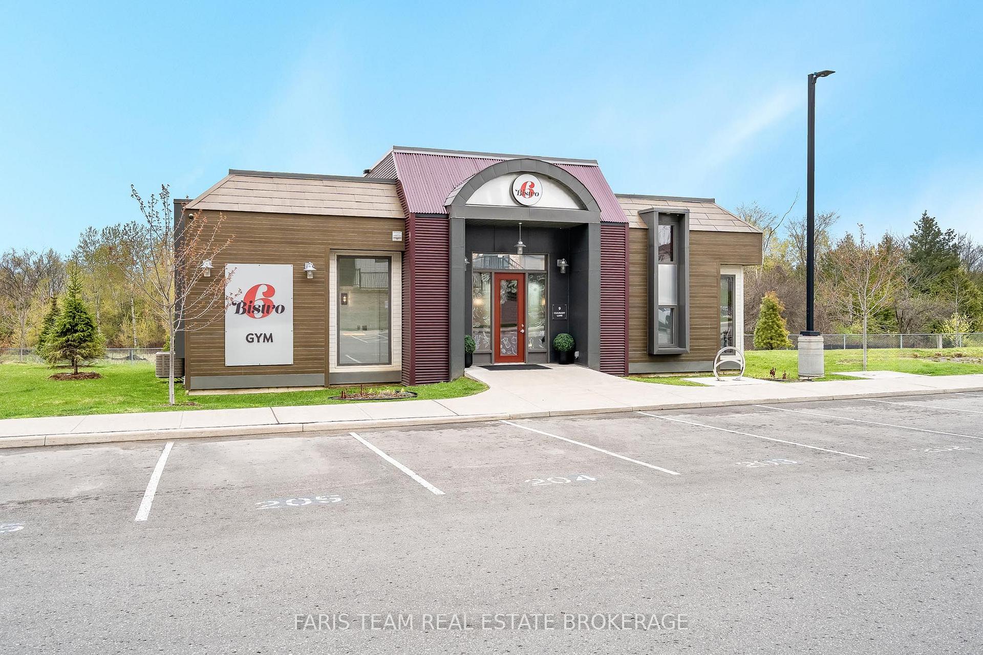 Photo 32 of Unit 402, 4 Spice Way, Barrie, Rural Barrie Southeast — HOMEH