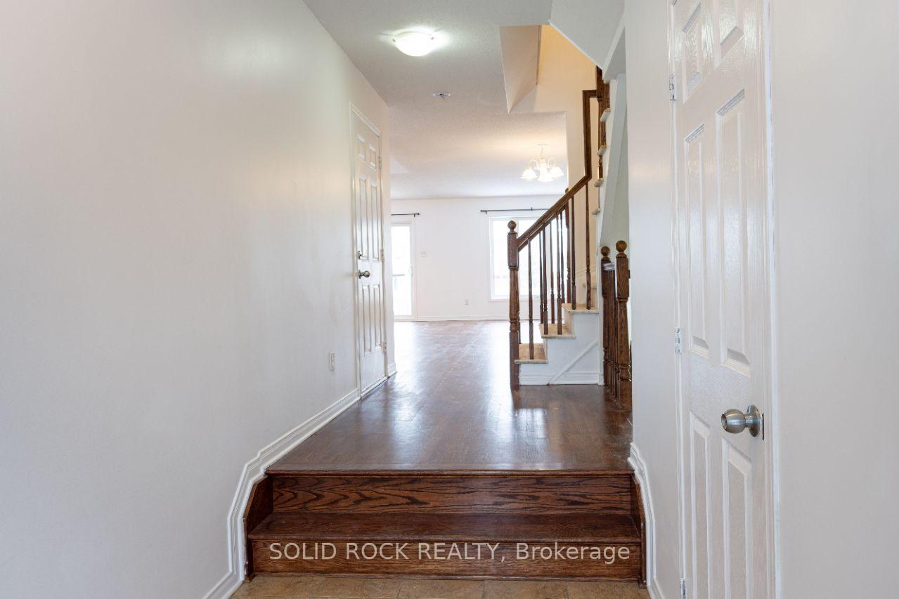 Photo 4 of 314 Amici Terrace, Ottawa, Kanata - Emerald Meadows/Trailwest — HOMEH