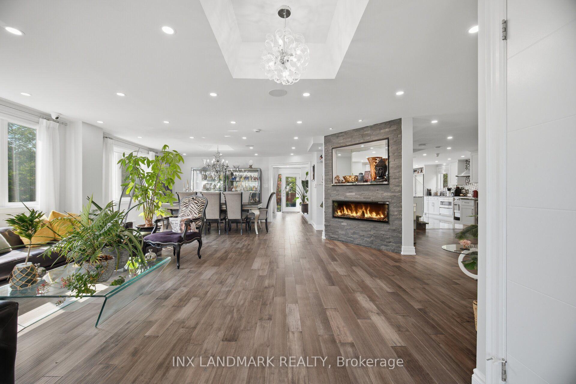 Photo 6 of 1497 Bancroft Drive, Mississauga, East Credit — HOMEH