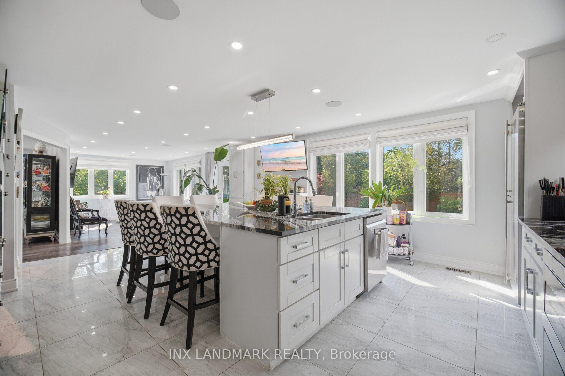 Photo 10 of 1497 Bancroft Drive, Mississauga, East Credit — HOMEH
