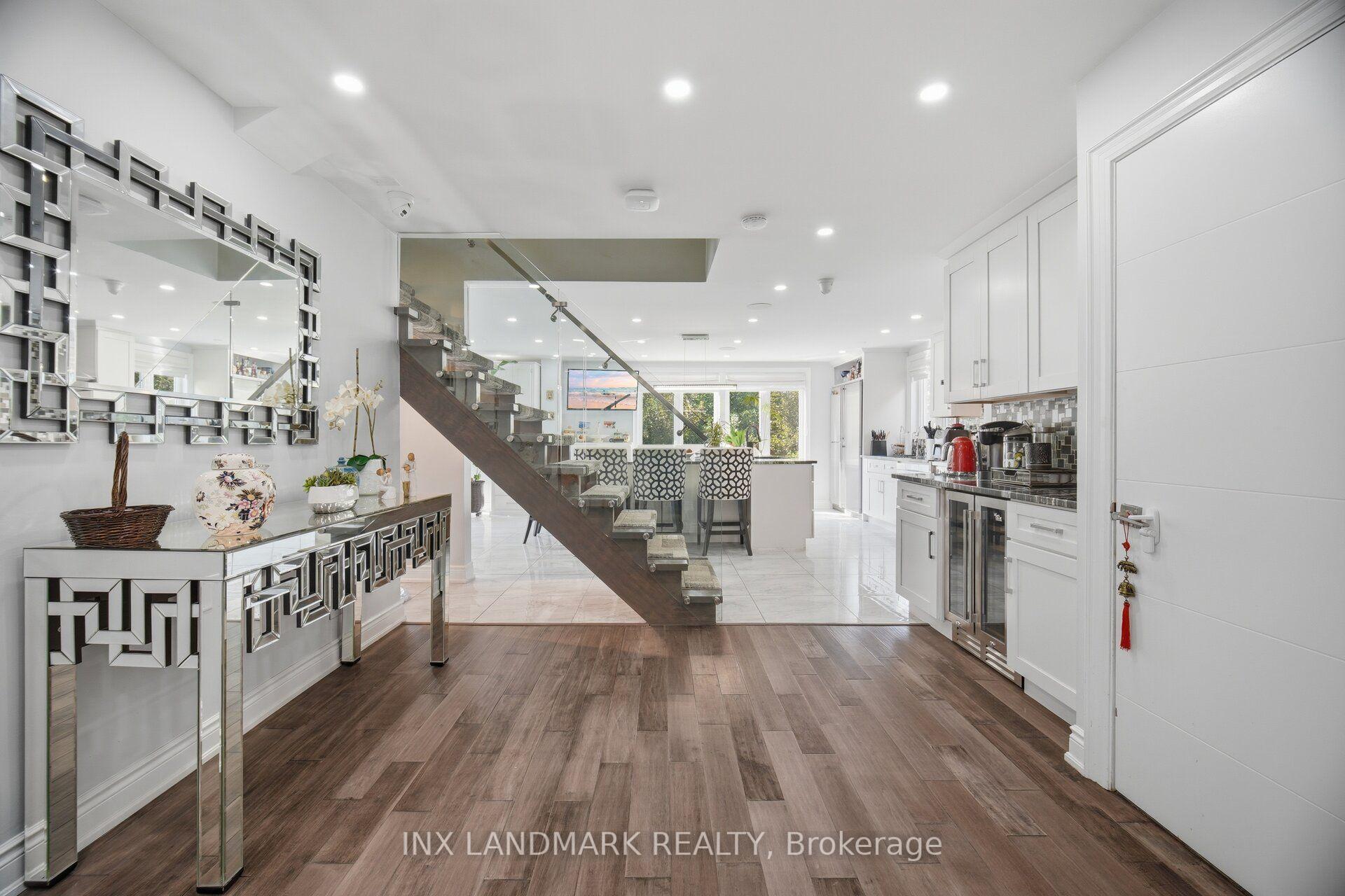 Photo 14 of 1497 Bancroft Drive, Mississauga, East Credit — HOMEH