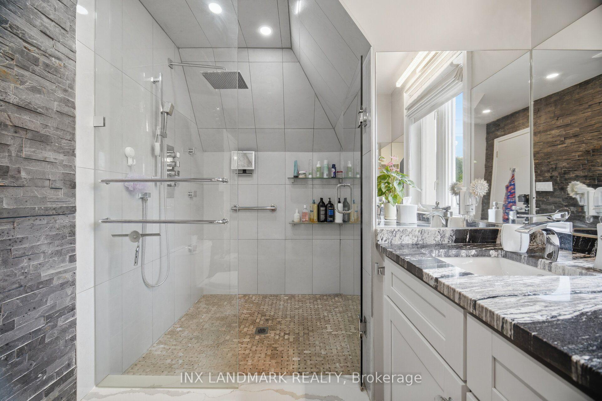 Photo 22 of 1497 Bancroft Drive, Mississauga, East Credit — HOMEH