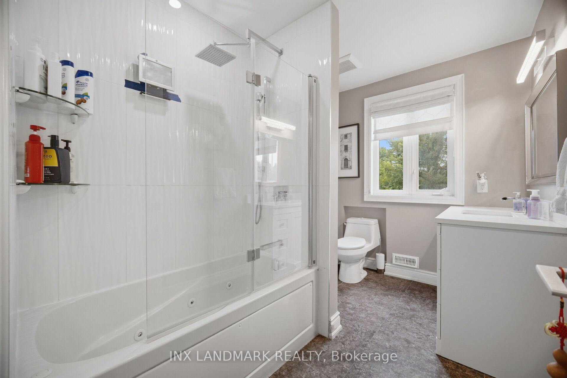 Photo 26 of 1497 Bancroft Drive, Mississauga, East Credit — HOMEH