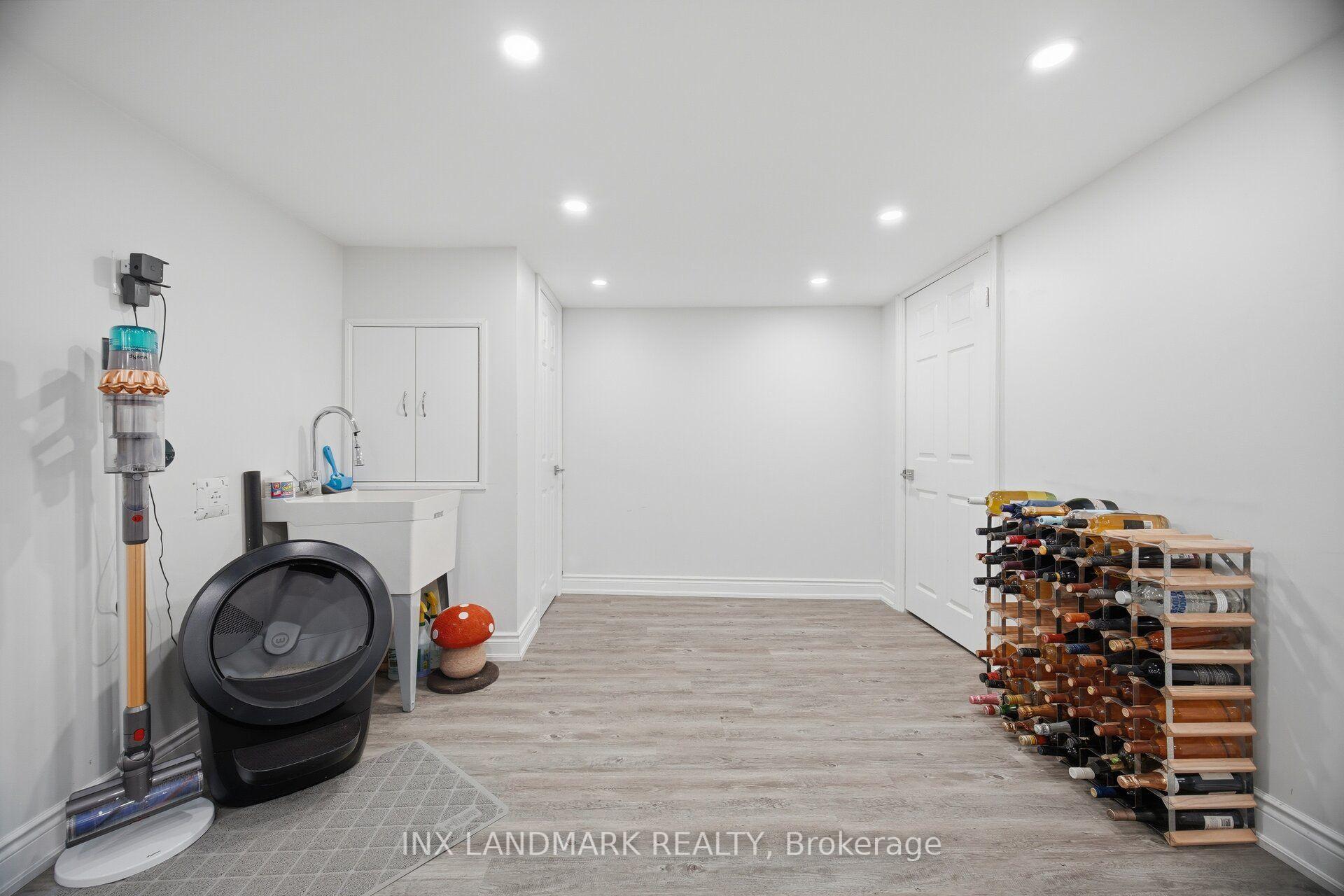 Photo 31 of 1497 Bancroft Drive, Mississauga, East Credit — HOMEH