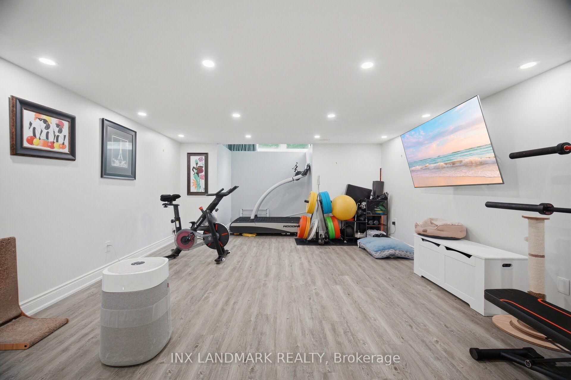 Photo 32 of 1497 Bancroft Drive, Mississauga, East Credit — HOMEH