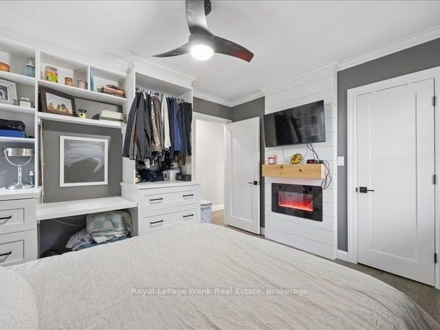 Photo 17 of 11 Maple Street N, Brock, Sunderland — HOMEH