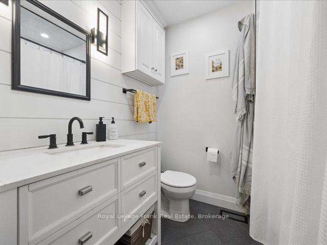Photo 19 of 11 Maple Street N, Brock, Sunderland — HOMEH