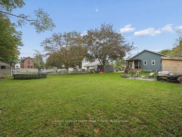 Photo 41 of 11 Maple Street N, Brock, Sunderland — HOMEH