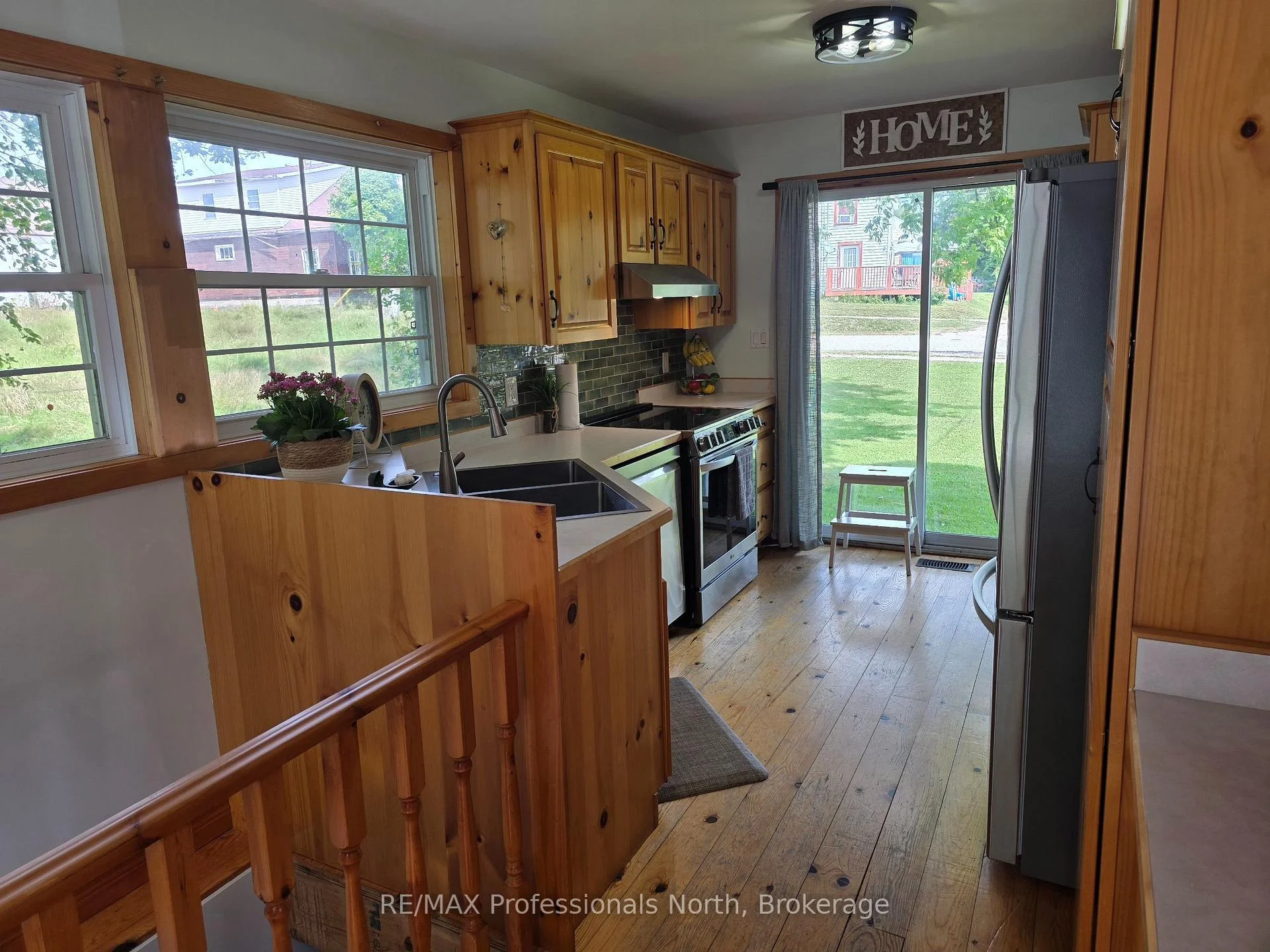 Photo 8 of 2148 Stisted Road S, McMurrich/Monteith, Sprucedale — HOMEH