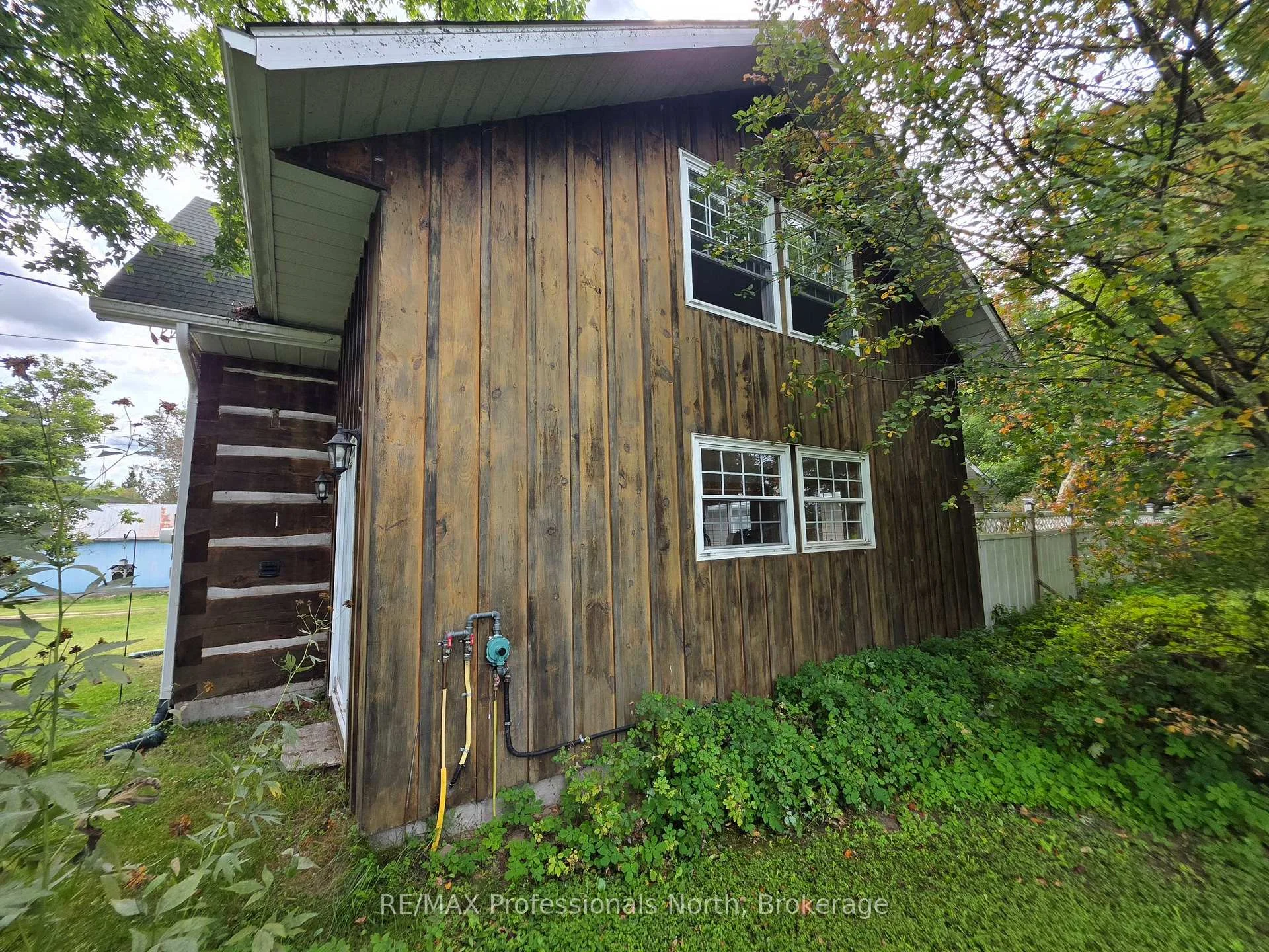Photo 47 of 2148 Stisted Road S, McMurrich/Monteith, Sprucedale — HOMEH