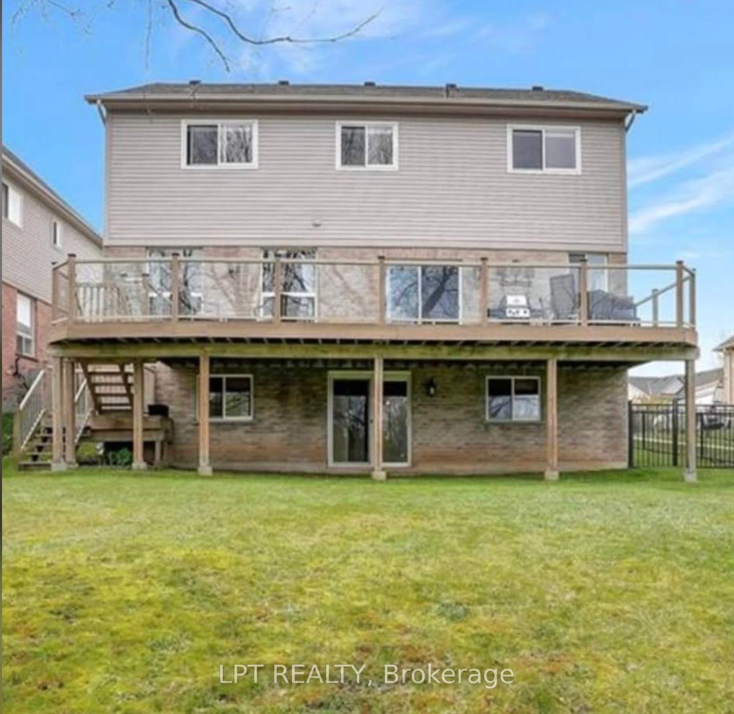 Photo 2 of 32 Apple Ridge Drive, Kitchener, Doon South — HOMEH