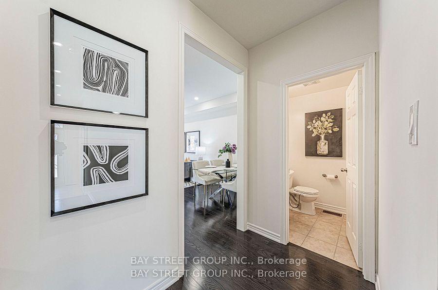 Photo 5 of 28 Rougeview Park Crescent, Markham, Greensborough — HOMEH