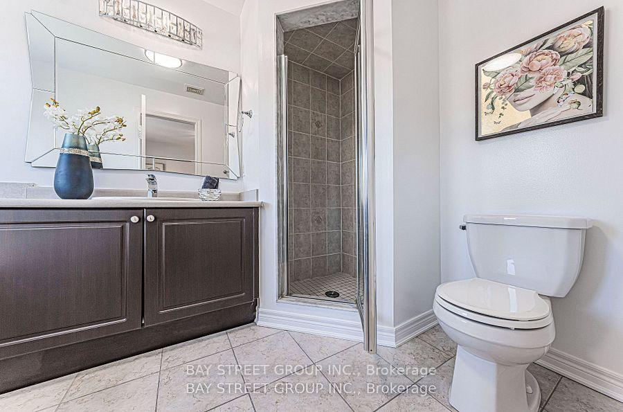 Photo 21 of 28 Rougeview Park Crescent, Markham, Greensborough — HOMEH