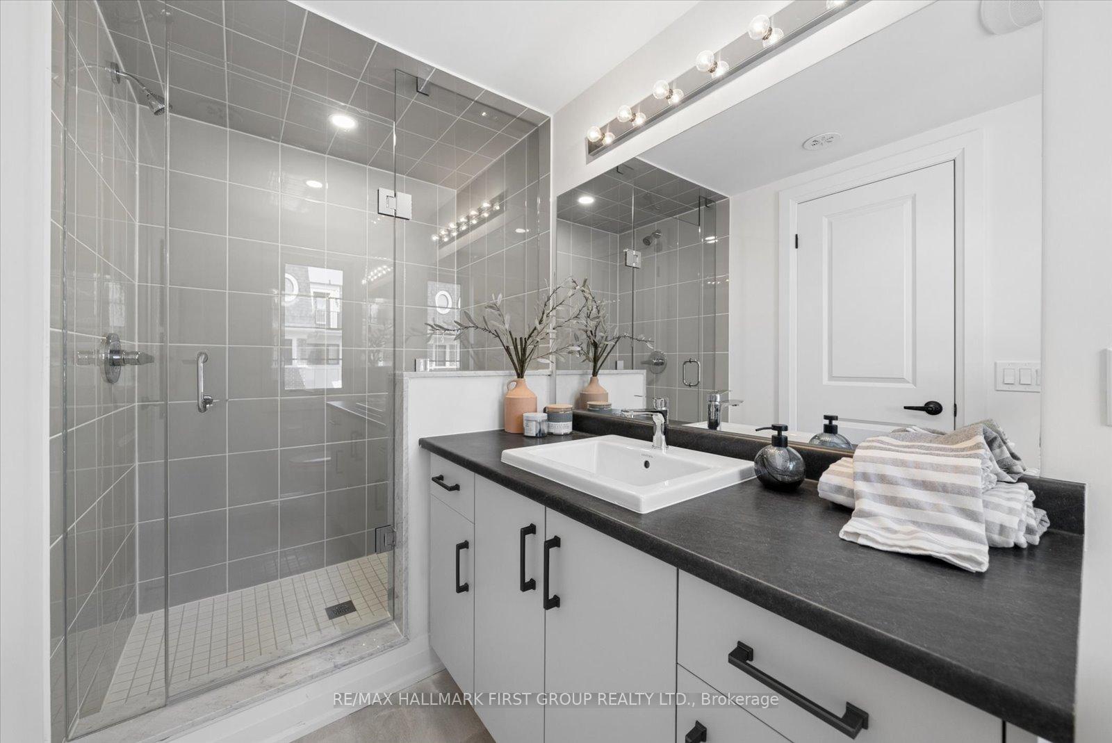 Photo 16 of 19 Marret Lane, Clarington, Newcastle — HOMEH