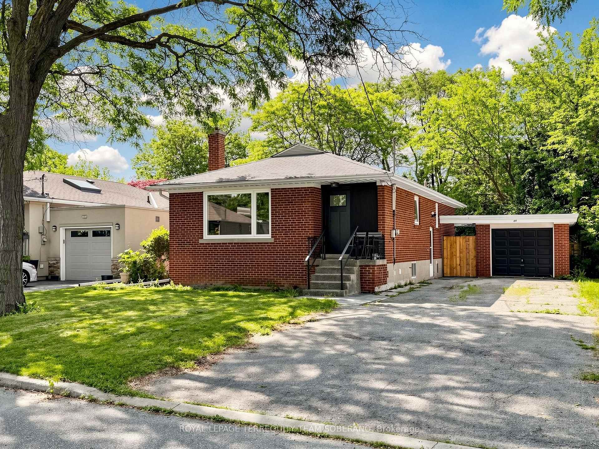 Photo 2 of Unit Upper, 41 Bainbridge Avenue, North York, Clanton Park — HOMEH
