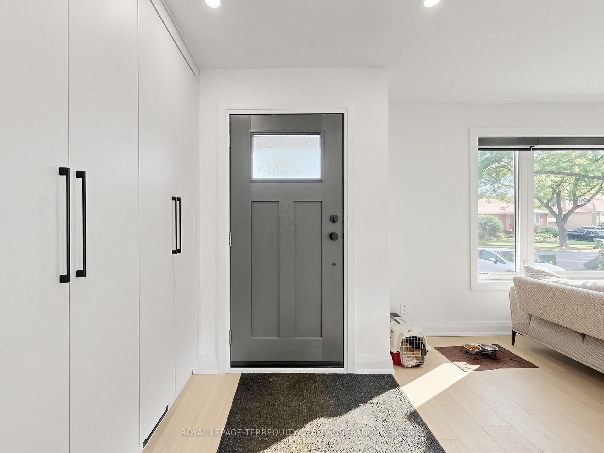 Photo 3 of Unit Upper, 41 Bainbridge Avenue, North York, Clanton Park — HOMEH