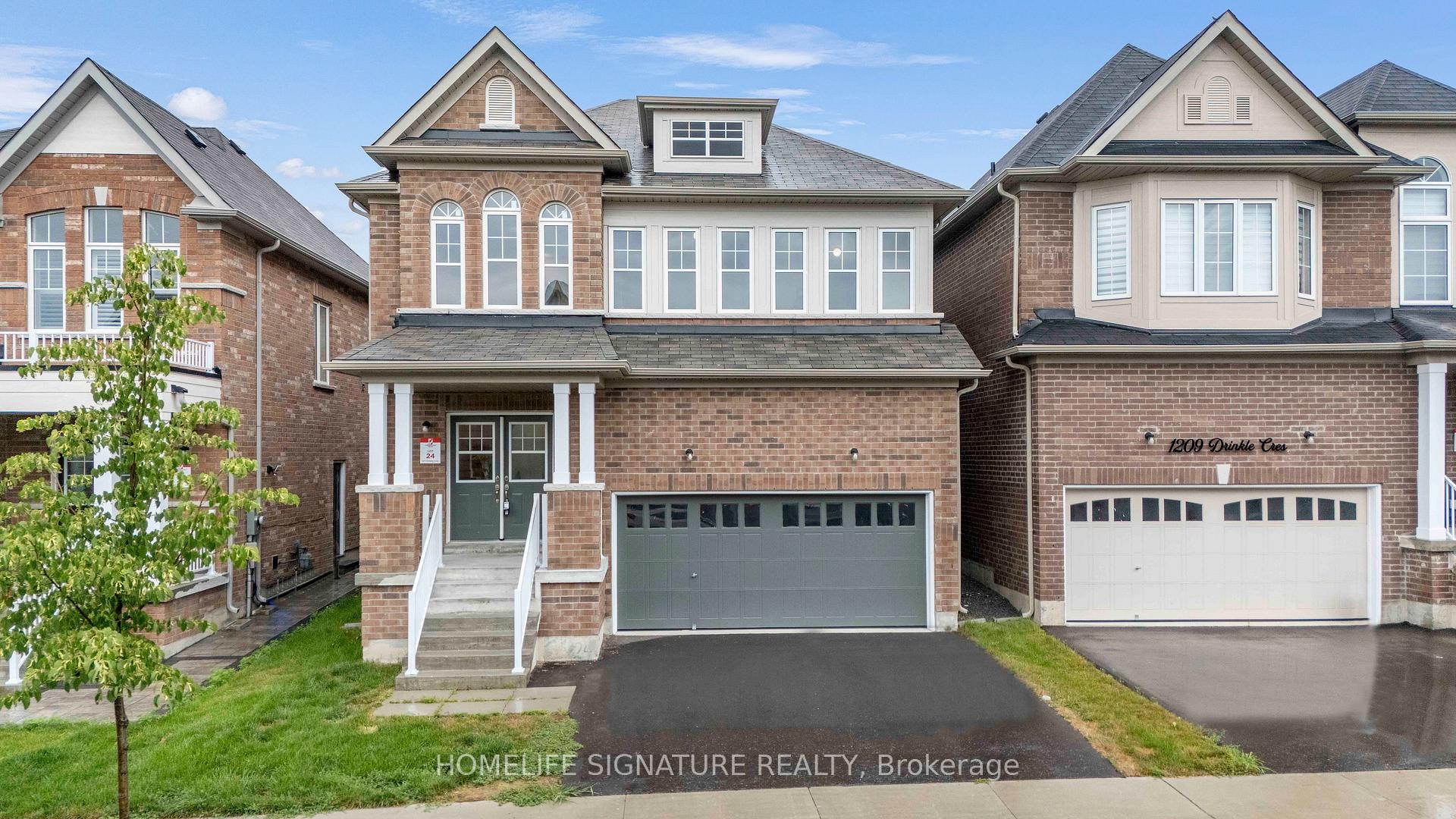 Photo 4 of 1211 Drinkle Crescent, Oshawa, Eastdale — HOMEH