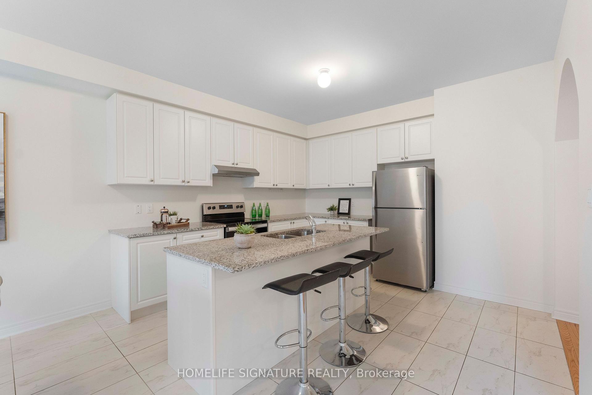 Photo 16 of 1211 Drinkle Crescent, Oshawa, Eastdale — HOMEH