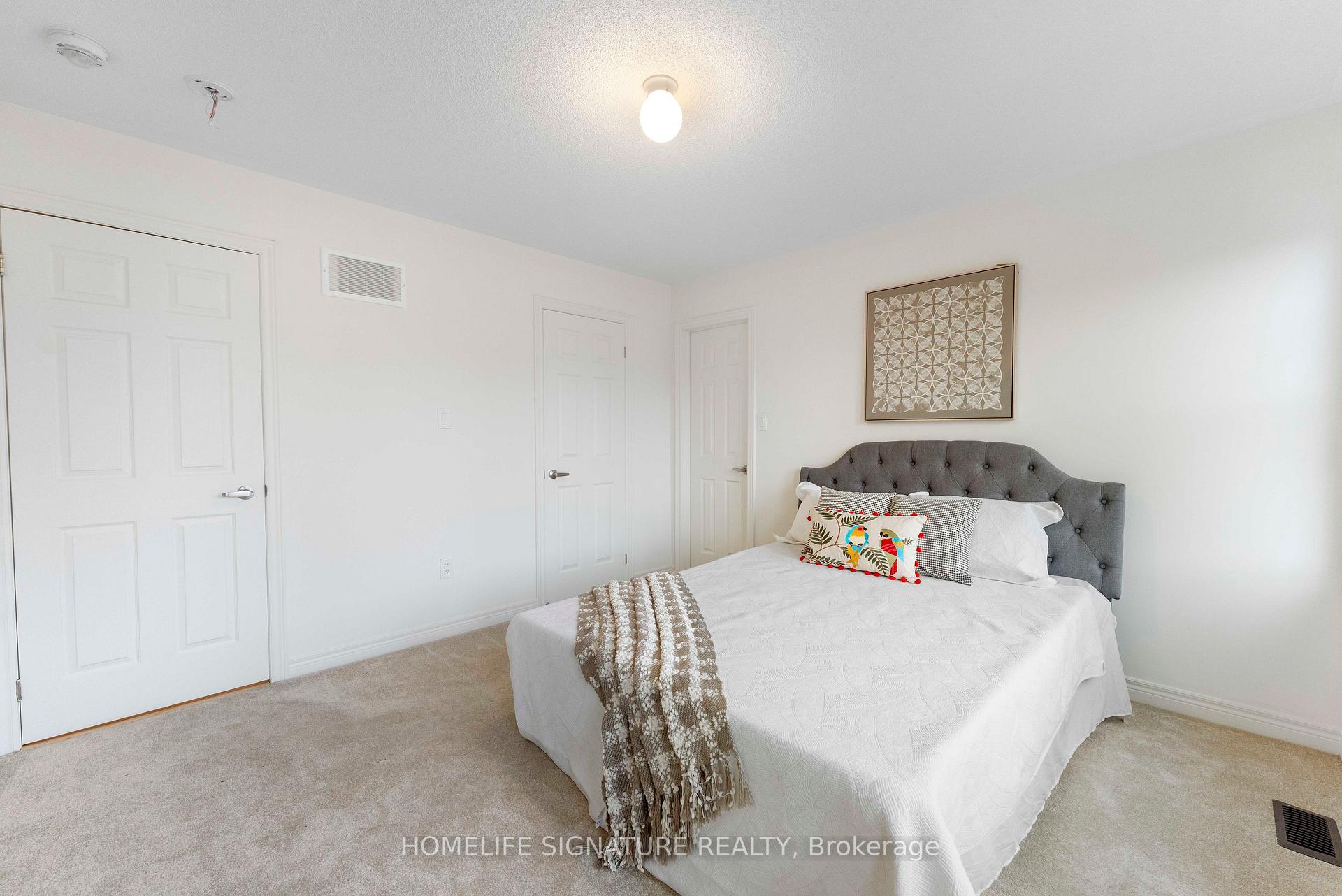 Photo 29 of 1211 Drinkle Crescent, Oshawa, Eastdale — HOMEH