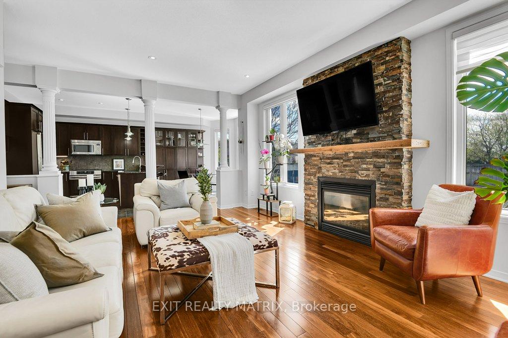 Photo 9 of 6949 Mary Anne Drive, Ottawa, Greely — HOMEH