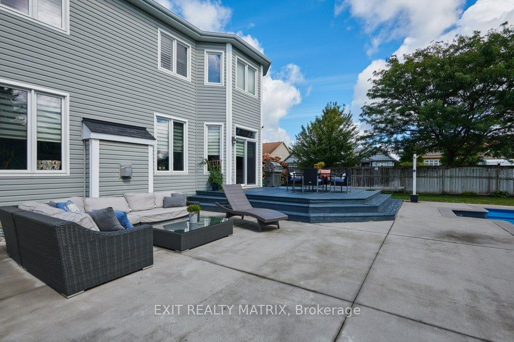Photo 33 of 6949 Mary Anne Drive, Ottawa, Greely — HOMEH