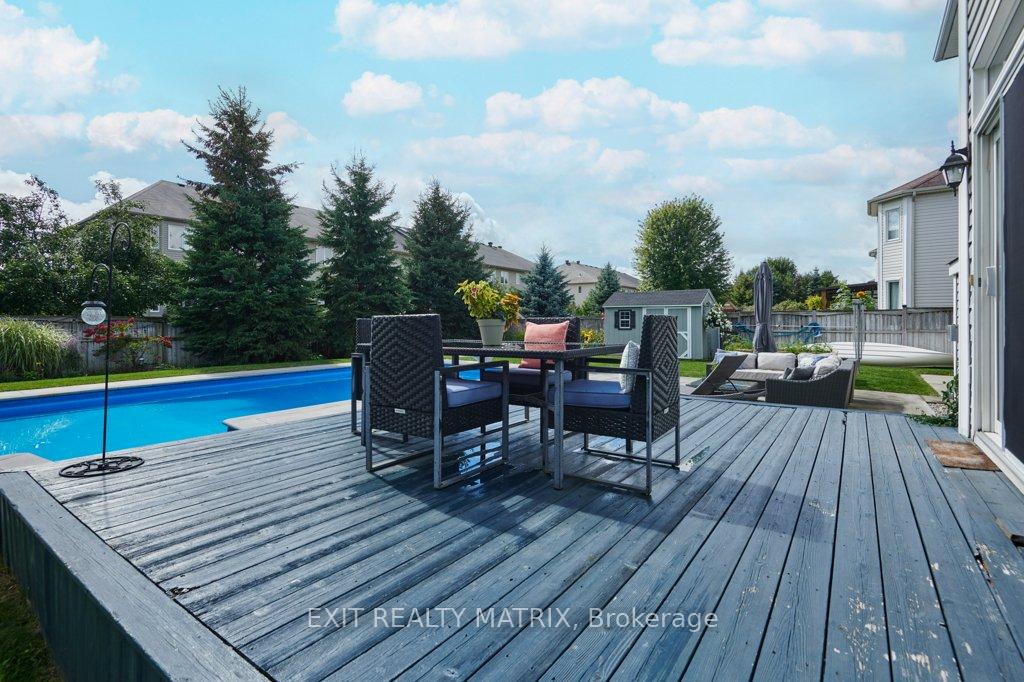 Photo 35 of 6949 Mary Anne Drive, Ottawa, Greely — HOMEH