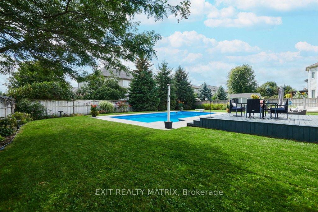 Photo 36 of 6949 Mary Anne Drive, Ottawa, Greely — HOMEH