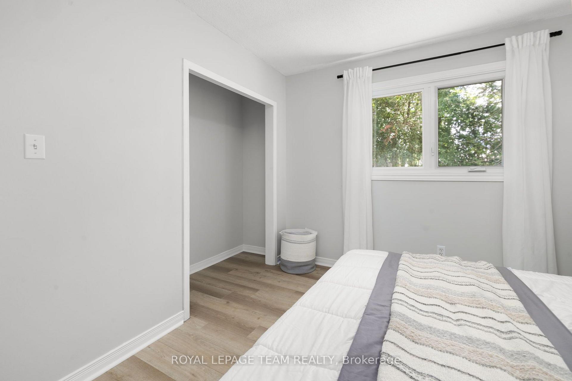 Photo 18 of 6572 Jack Pine Crescent, Ottawa, Greely — HOMEH