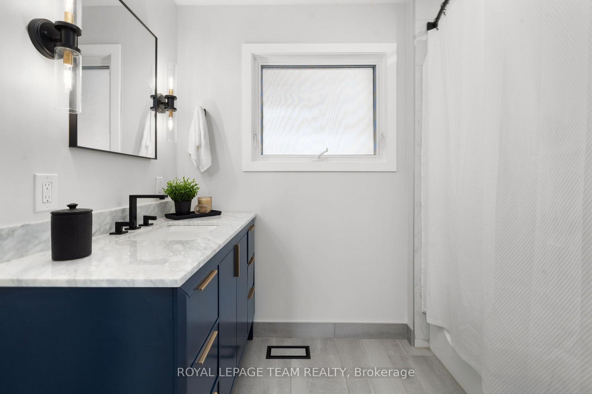 Photo 20 of 6572 Jack Pine Crescent, Ottawa, Greely — HOMEH