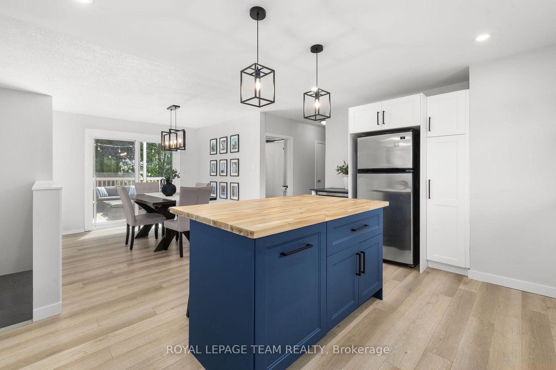 Photo 36 of 6572 Jack Pine Crescent, Ottawa, Greely — HOMEH