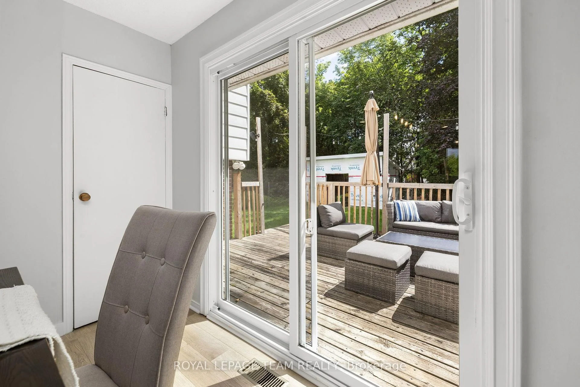 Photo 38 of 6572 Jack Pine Crescent, Ottawa, Greely — HOMEH