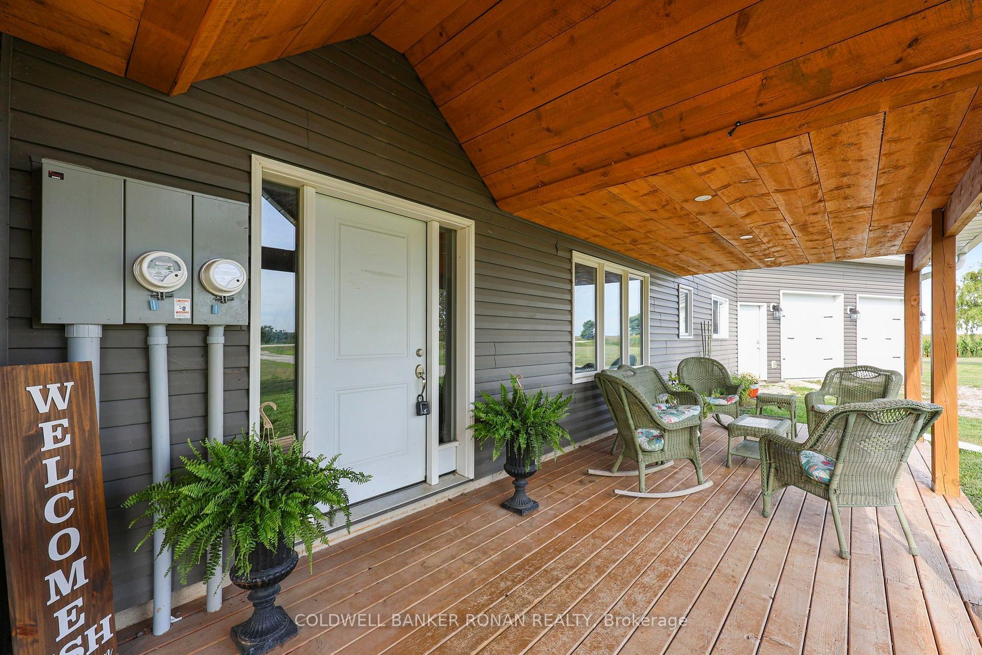 Photo 5 of 4542 Concession Road 6 Sunnidale, Clearview, Rural Clearview — HOMEH