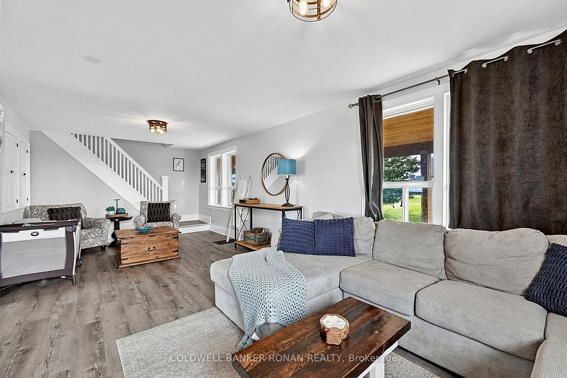 Photo 16 of 4542 Concession Road 6 Sunnidale, Clearview, Rural Clearview — HOMEH