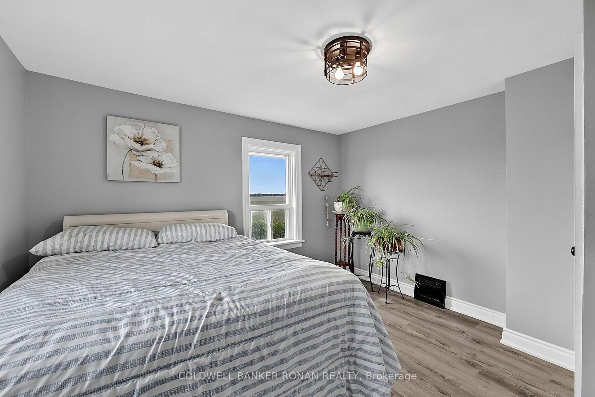 Photo 32 of 4542 Concession Road 6 Sunnidale, Clearview, Rural Clearview — HOMEH