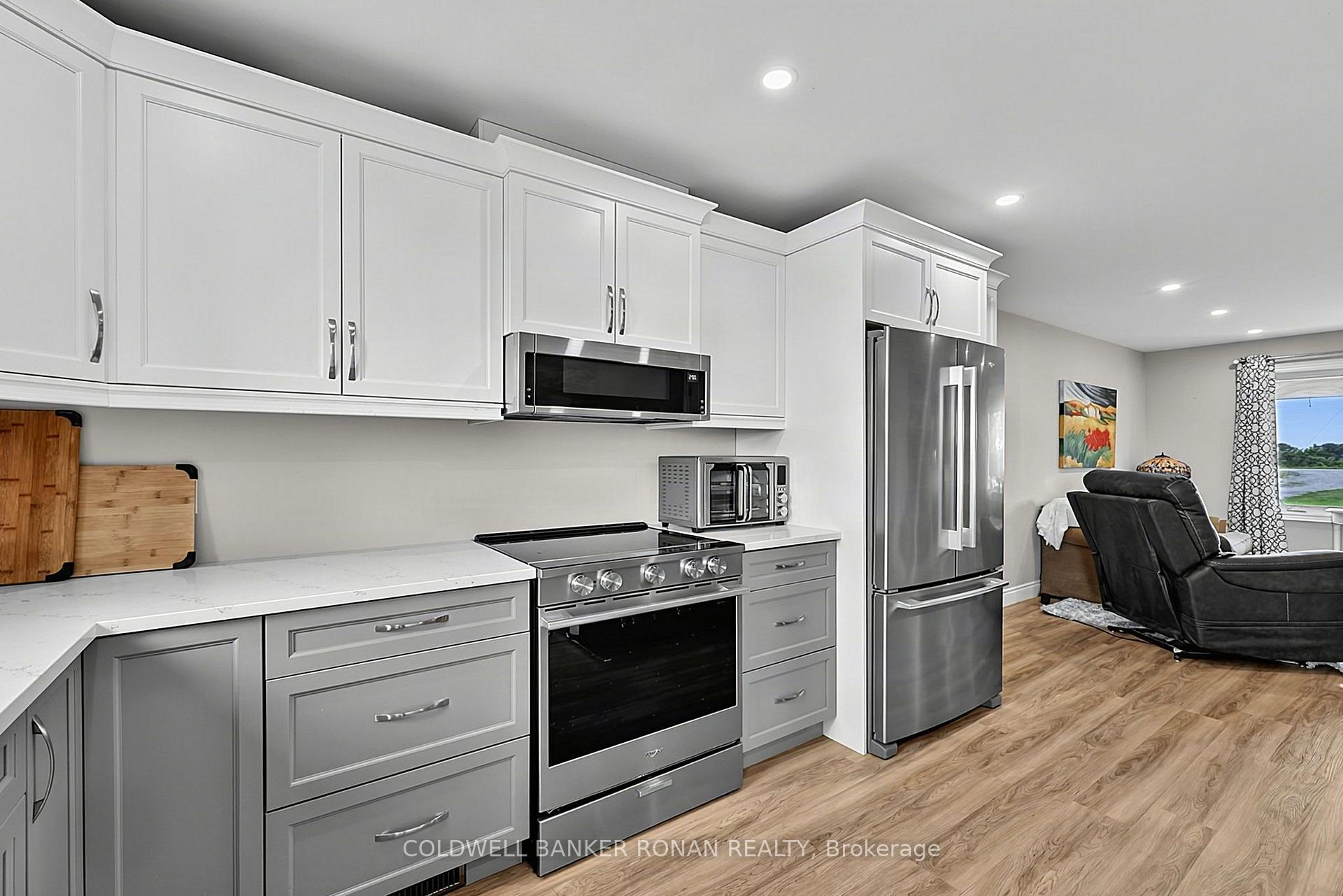 Photo 39 of 4542 Concession Road 6 Sunnidale, Clearview, Rural Clearview — HOMEH