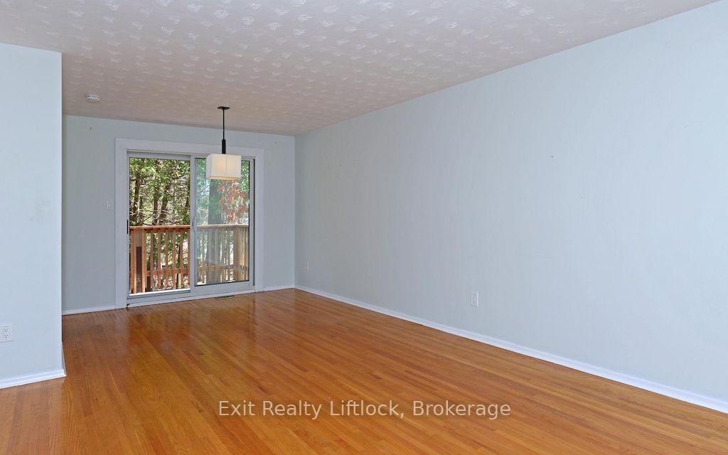 Photo 8 of Unit Main Floor, 4 Wallis Drive, Peterborough, Monaghan Ward 2 — HOMEH