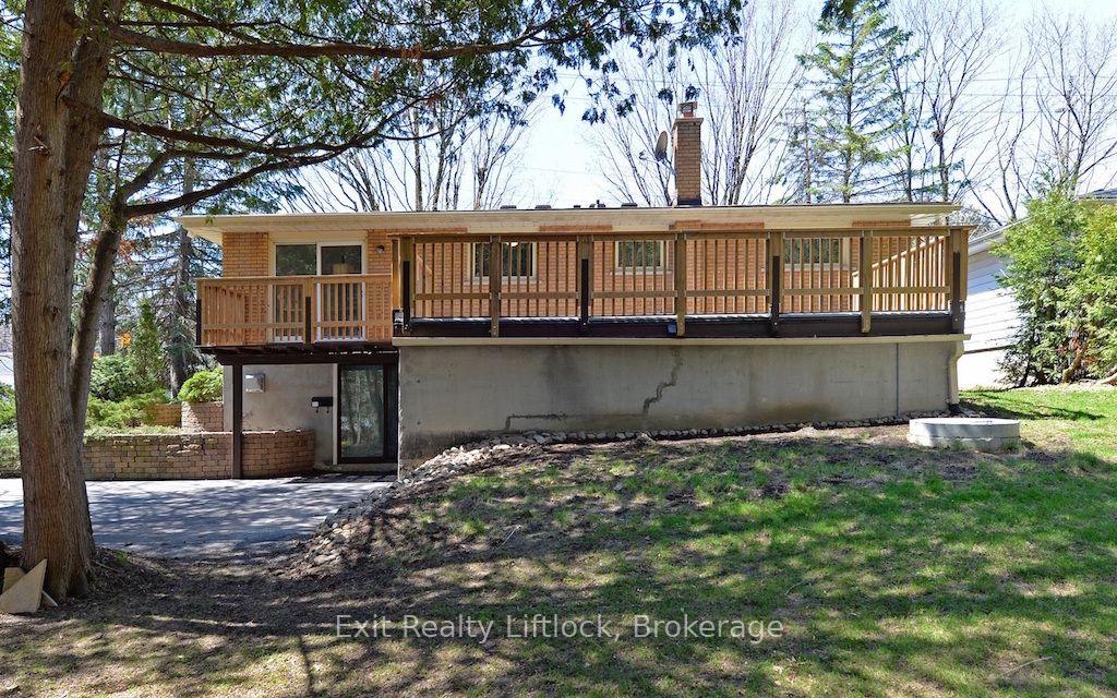 Photo 10 of Unit Main Floor, 4 Wallis Drive, Peterborough, Monaghan Ward 2 — HOMEH